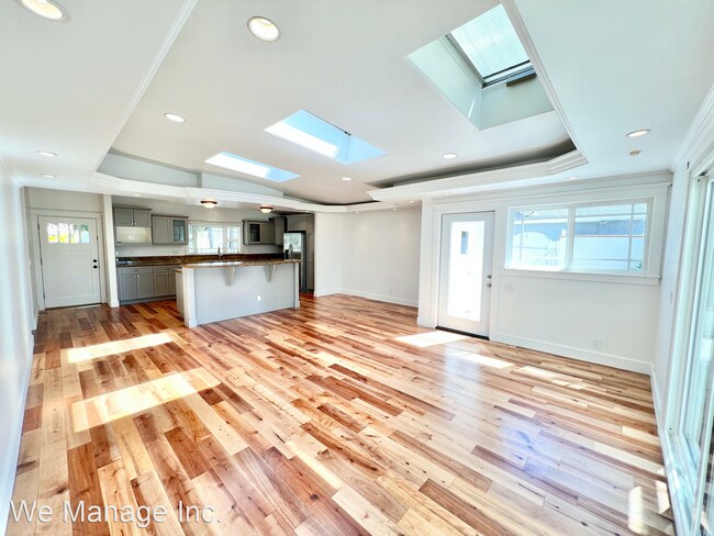 Foto del edificio - 4 br, 4 bath House - 1417 Vuelta Grande Ave