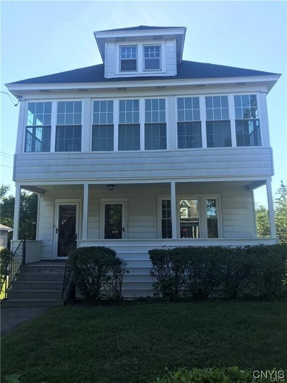 Building Photo - 200 Durston Ave