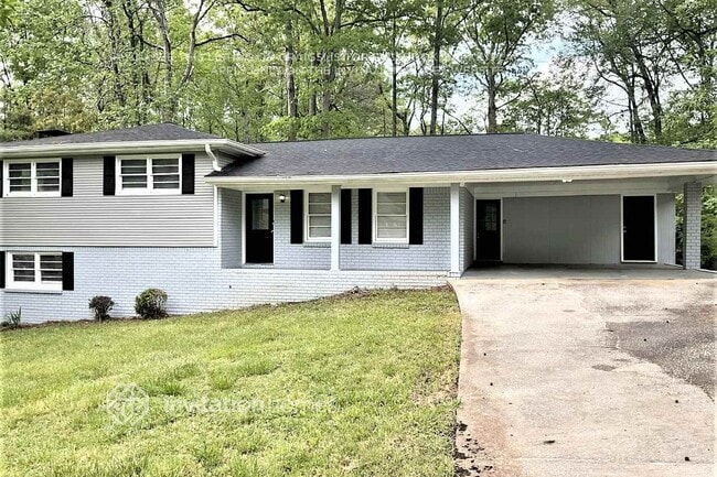 Building Photo - 7280 Hollyhock Dr
