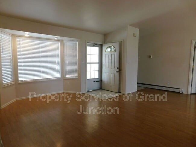 Photo - 2963 Bookcliff Ave House