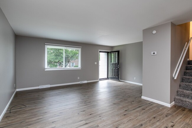 Building Photo - 4300-4302 Mount Carmel Lane