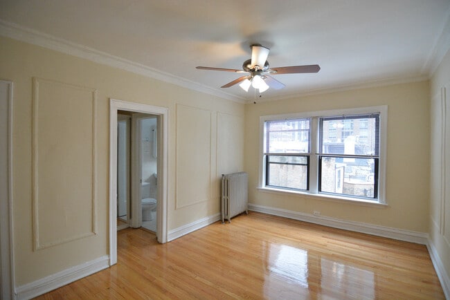 Building Photo - 1164 Dearborn