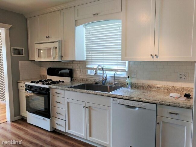 Foto del edificio - 3 br, 2 bath House - 718 N 86th St