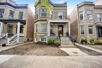 Building Photo - 1241 W Newport Ave