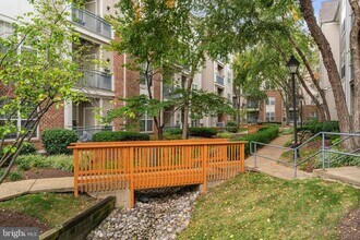 Building Photo - 3021 Nicosh Cir