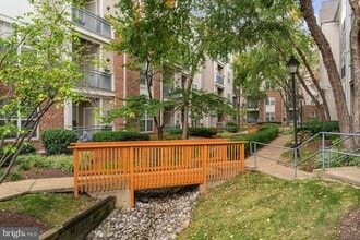 Building Photo - 3021 Nicosh Cir