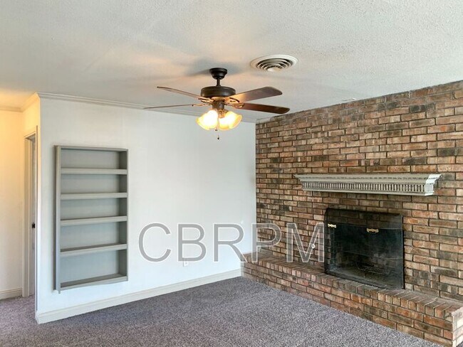 Foto del edificio - 4902 7th St