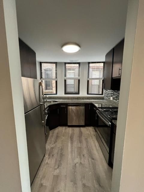3 bedroom in Chicago IL 60657 - 3 bedroom in Chicago IL 60657