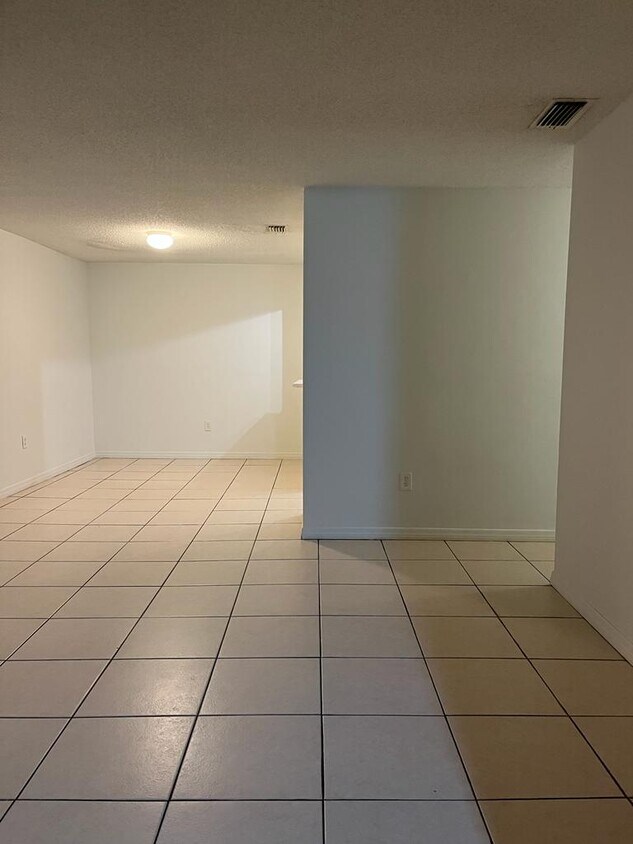 Primary Photo - 6660 SW 130th Ave