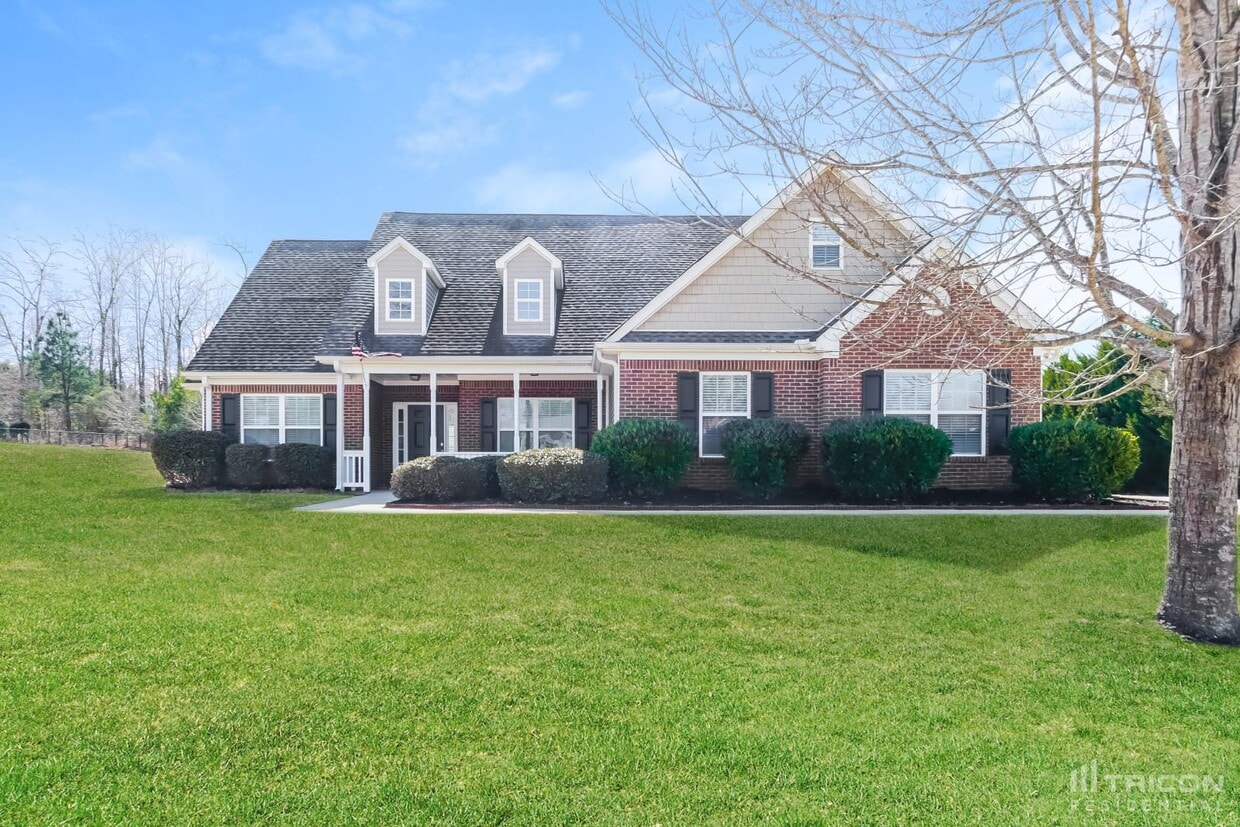 Foto principal - 175 Saddle Ln