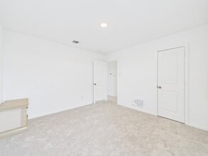 Building Photo - 2919 Summer Breeze Wy