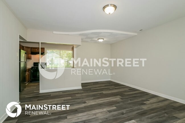 Building Photo - 9930 Duke Dr