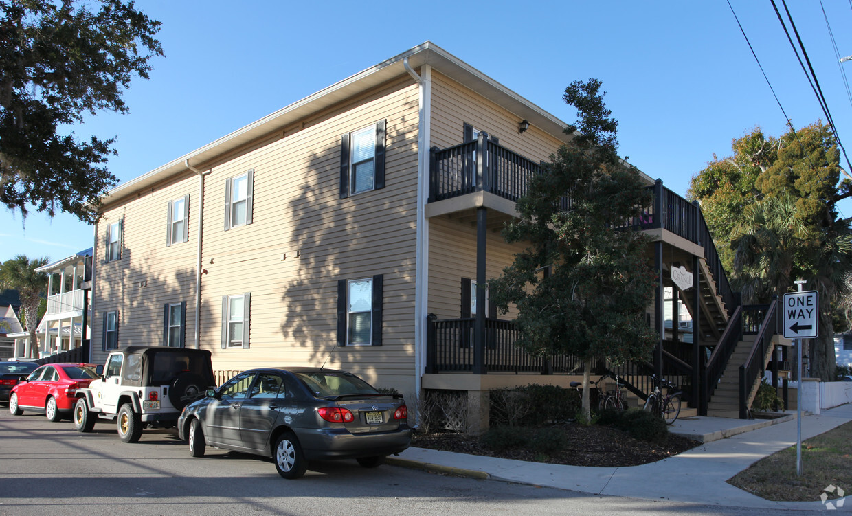 Primary Photo - 73 Orange St