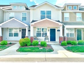 Building Photo - 308 Sam Houston Cir