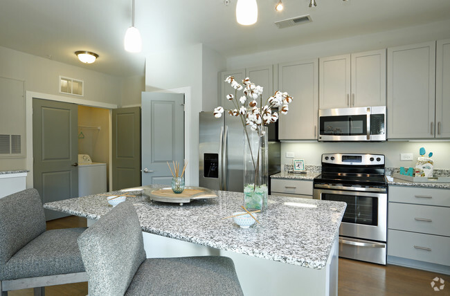 1BR, 1BA - 961sf 1.2- Kitchen - Century Park Place