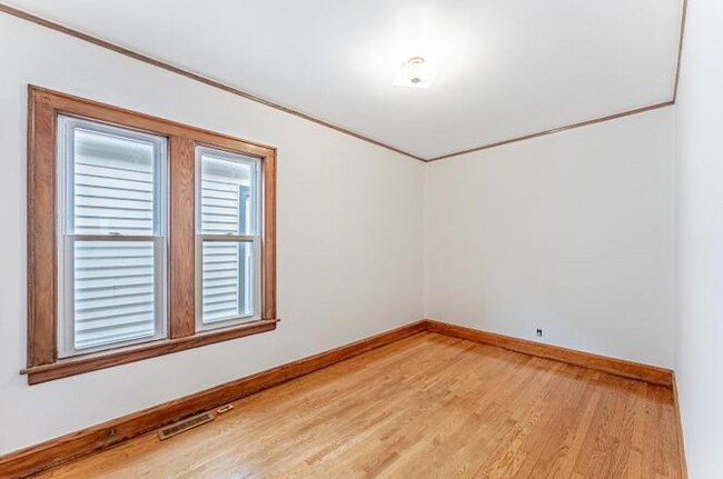 Foto del edificio - 1302 S 56th Ct