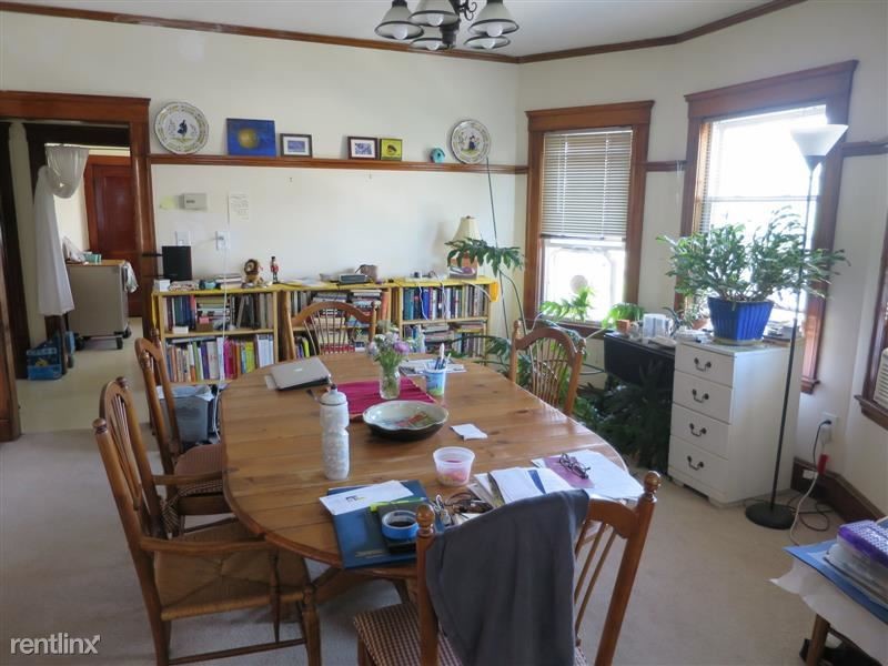 Primary Photo - 3 br, 1 bath Apartment - 22 Benton Rd