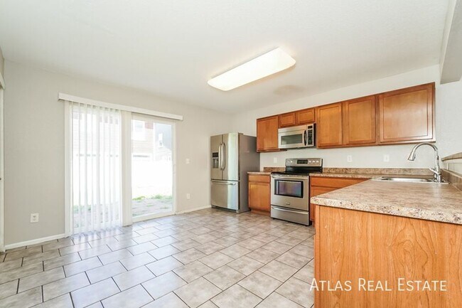 Building Photo - 4745 N Andes St