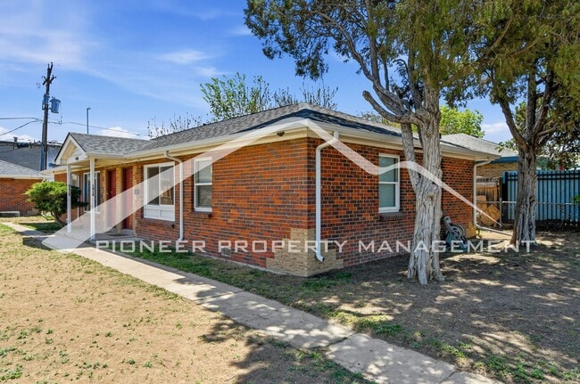 Photo - Charming Duplex with Washer/Dryer and Garage Townhome