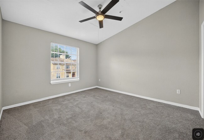 Foto del edificio - 821 Grand Regency Pointe