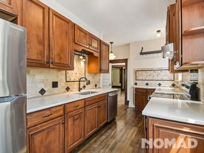 Building Photo - 1237 Lafayette St