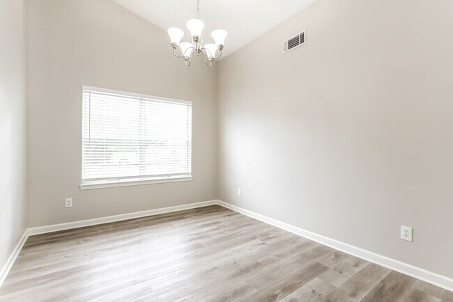 Foto del edificio - 3208 Bradford Pear Dr