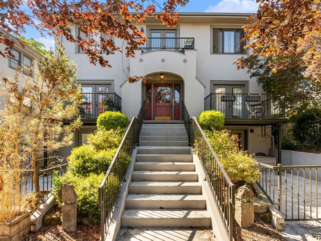 Foto principal - 2034 NW Overton St