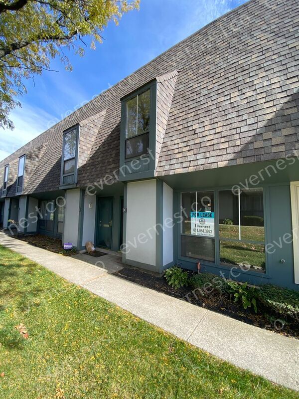 Foto principal - 1070 Merrimar Cir N