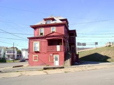 Foto del edificio - 1 N Front St