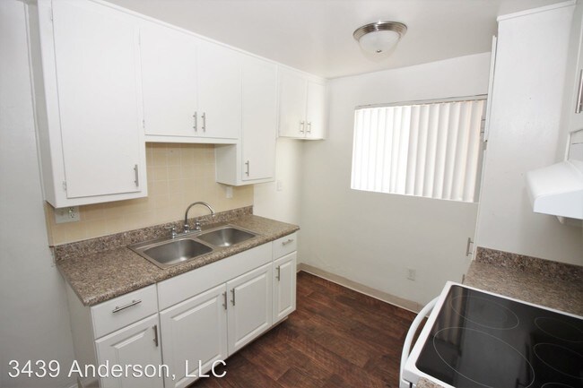 Building Photo - 3439 Anderson Ave