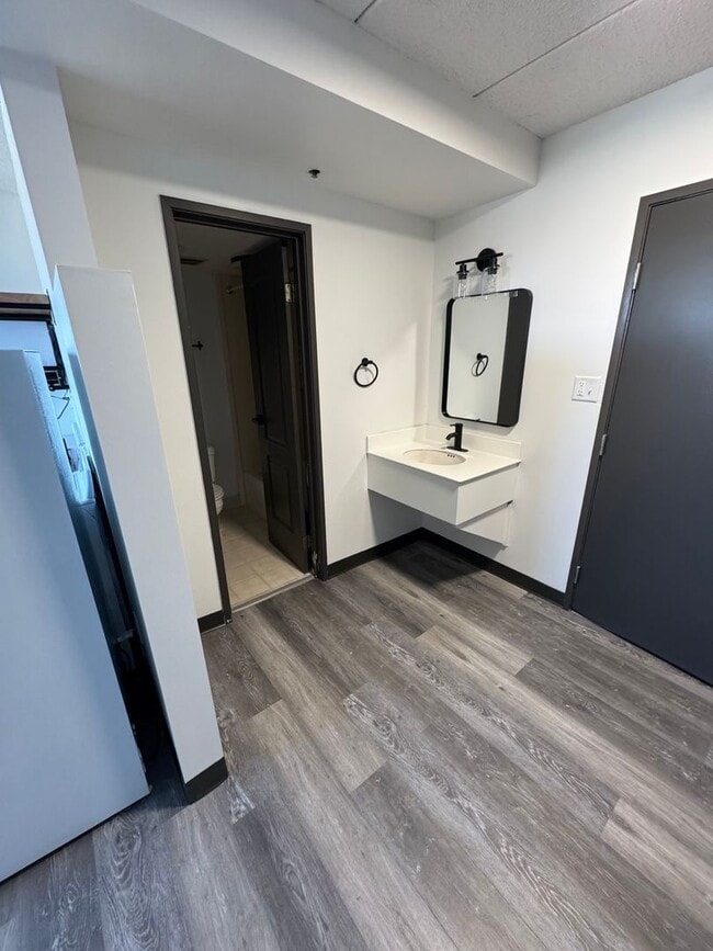 Interior Photo - The McCoy @ 8035