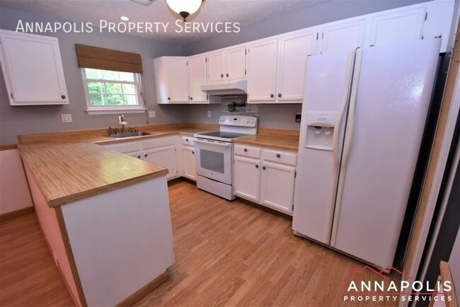Building Photo - 355 Rambling Ridge Ct