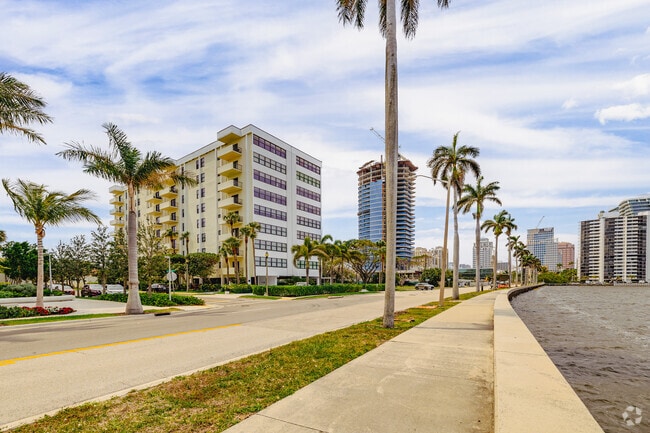 Building Photo - Norton Park Place