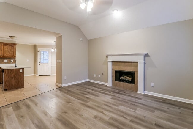 Building Photo - 9782 Pigeon Roost Park Cir