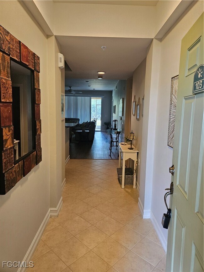Building Photo - 10530 Amiata Way