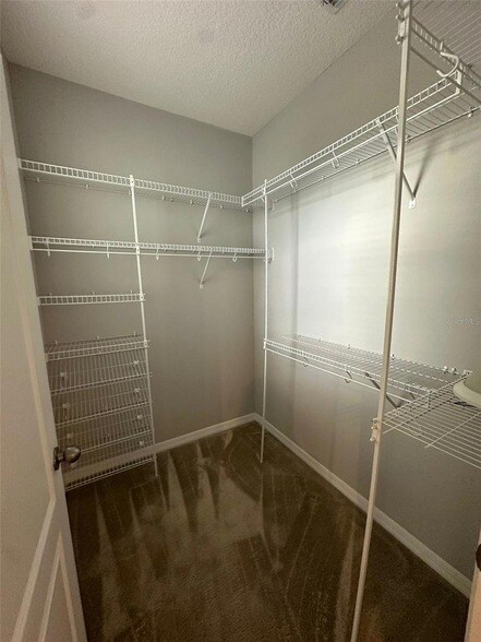Building Photo - 15128 Sunrise Grove Ct