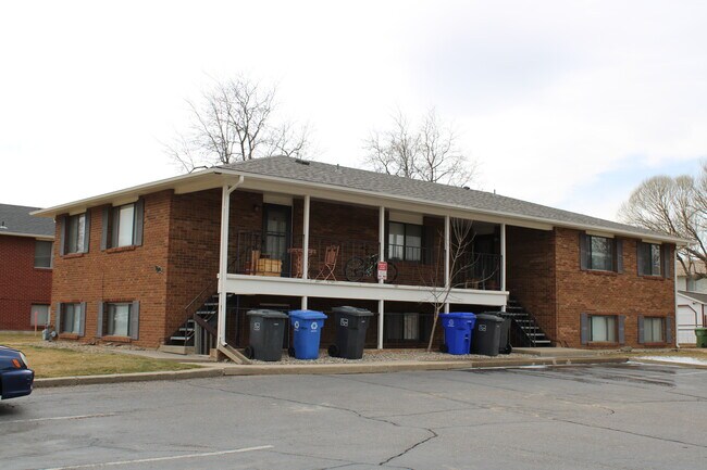 Building Photo - 3645 Butternut Dr
