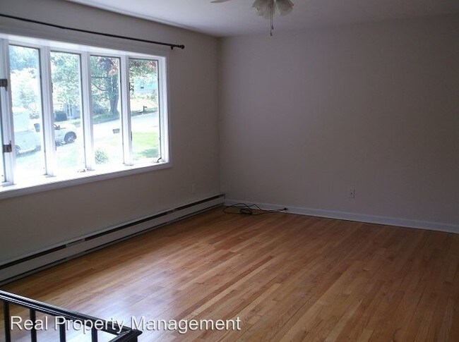 Foto del edificio - 3 br, 2 bath House - 43 Terrace Dr