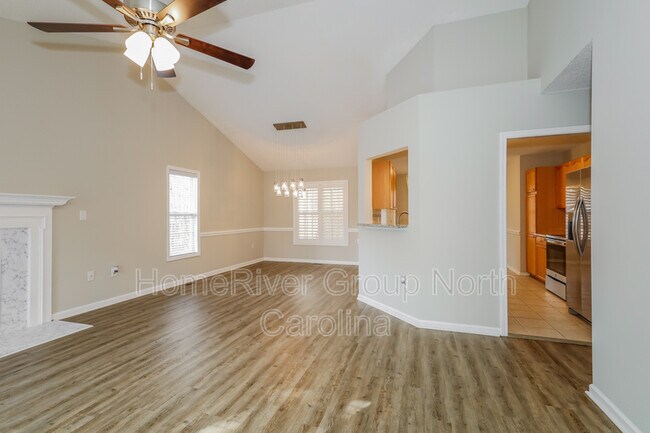 Building Photo - 7710 Kingston Dr