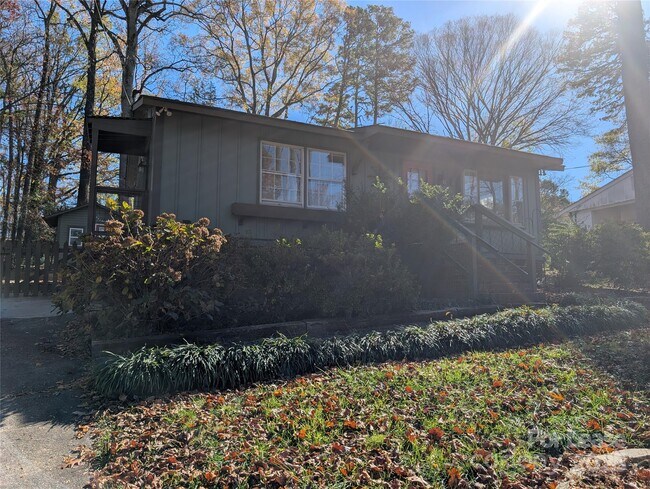 Foto del edificio - 20114 Washam St