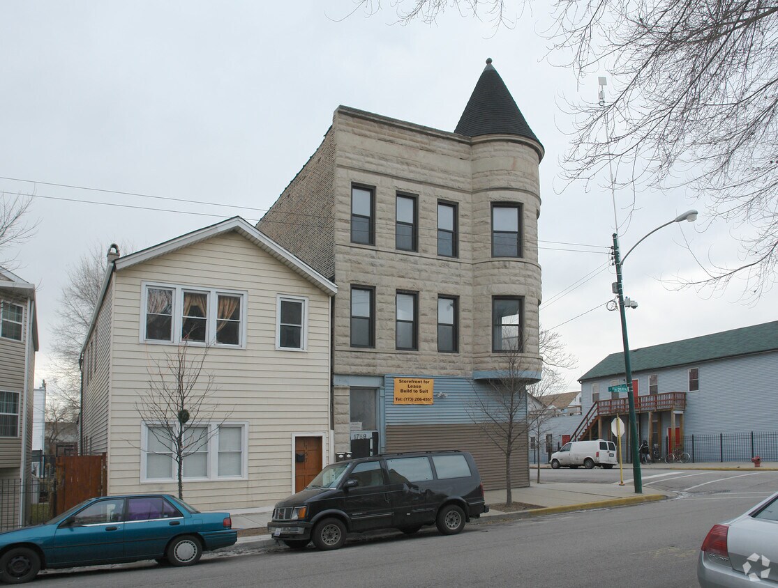 Building Photo - 1759 W 21st Pl