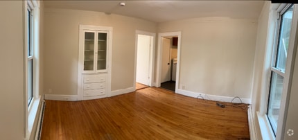 Building Photo - 11 Nutting St