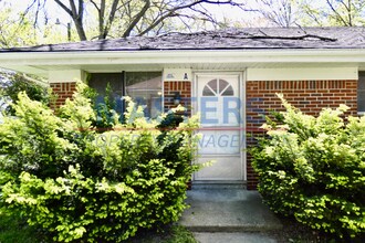 Building Photo - 5765 Steffens Ave