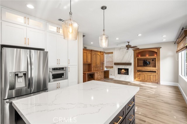 Building Photo - 10880 Osterman Ave