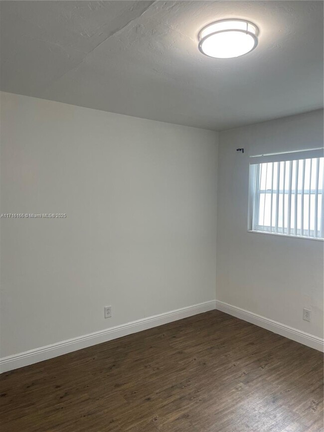 Foto del edificio - 1 bedroom in North Miami FL 33162