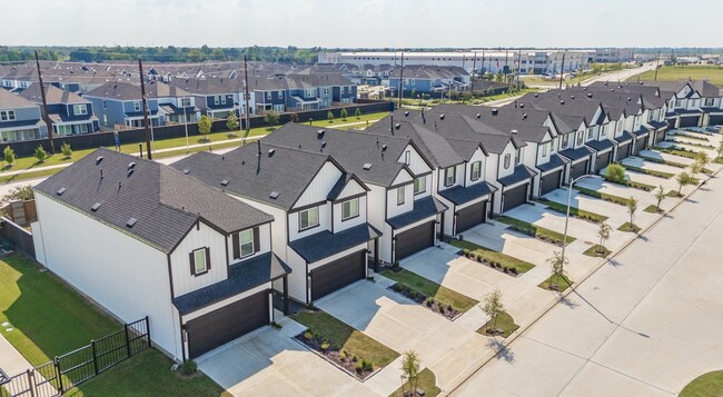 Building Photo - 2624 Weston Breeze Wy