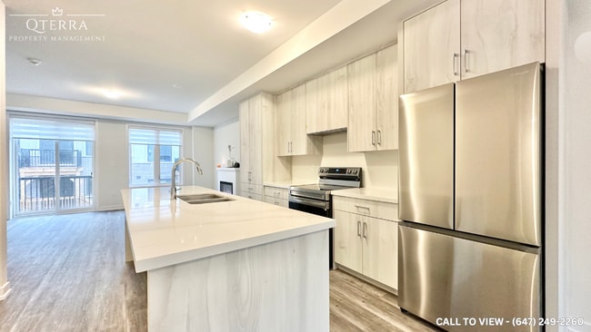 Building Photo - 1321 Shevchenko Blvd