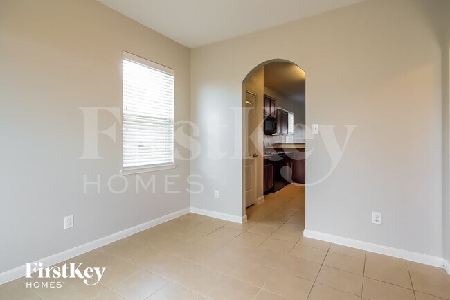 Building Photo - 20802 Echo Manor Dr