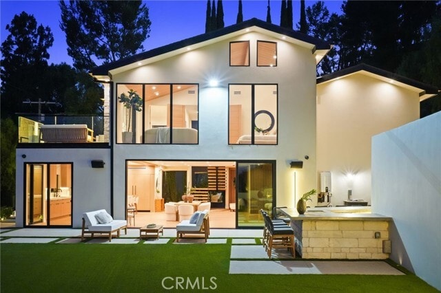 Building Photo - 4551 Alonzo Ave