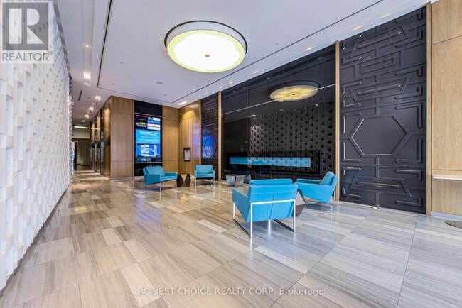 Photo du bâtiment - 36 Park Lawn Rd